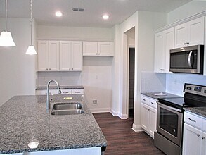 3278 Roundabout Dr in Middleburg, FL - Building Photo - Building Photo