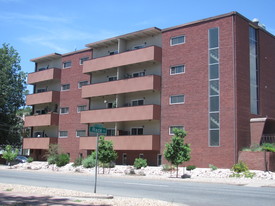 1405ra Apartments
