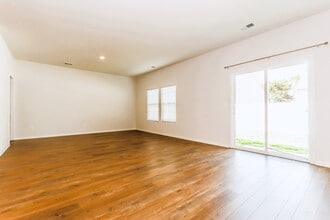 359 Hidden Cove Dr in Little River, SC - Building Photo - Building Photo