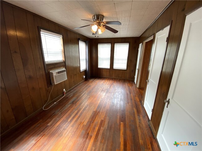 property at 1030 Cole Ave