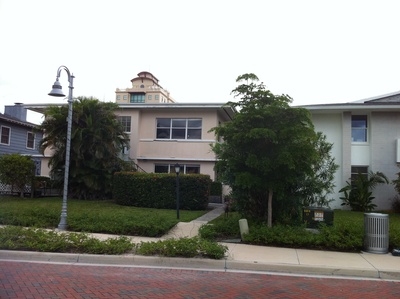 565 Golden Gate Pt in Sarasota, FL - Building Photo