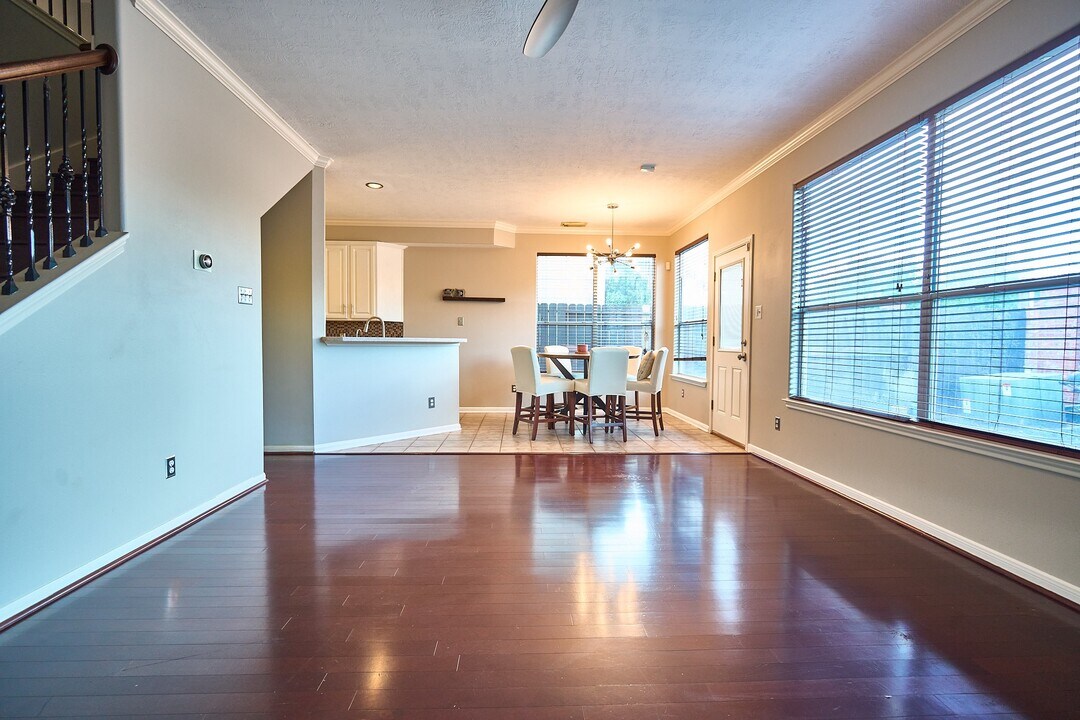 3618 Burning Palms Ct in Houston, TX - Building Photo