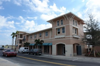 Renar River Place in Jensen Beach, FL - Building Photo - Building Photo