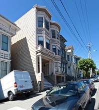 3075 California St in San Francisco, CA - Building Photo - Building Photo