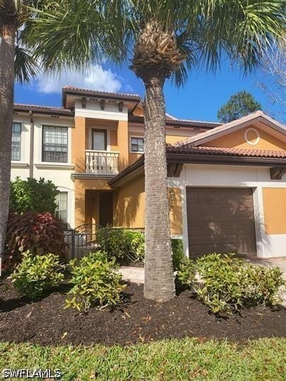 1256 Carpazi Ct in Naples, FL - Building Photo