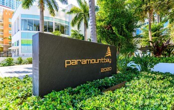 2020 N Bayshore Dr, Unit # 3703 in Miami, FL - Building Photo - Building Photo