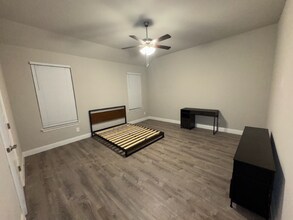 1400 Razorbill Rd in Denton, TX - Building Photo - Building Photo