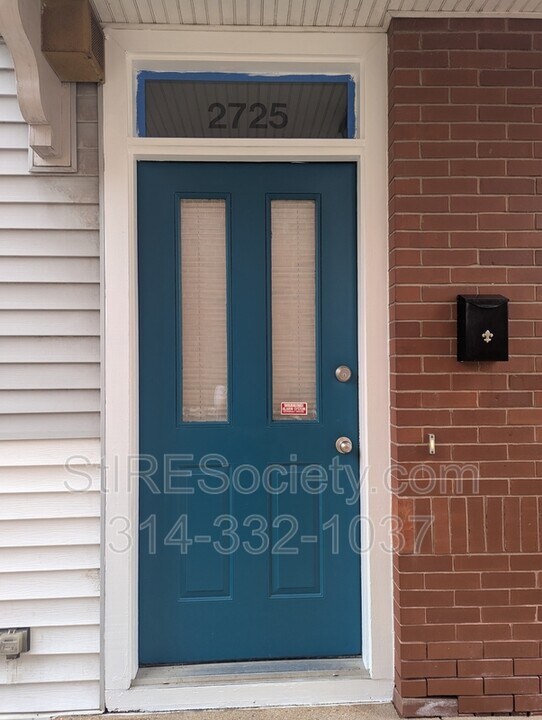 2725 Allen Ave in St. Louis, MO - Building Photo