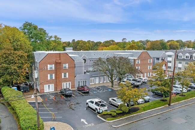 212 Humphrey St in Marblehead, MA - Building Photo - Building Photo