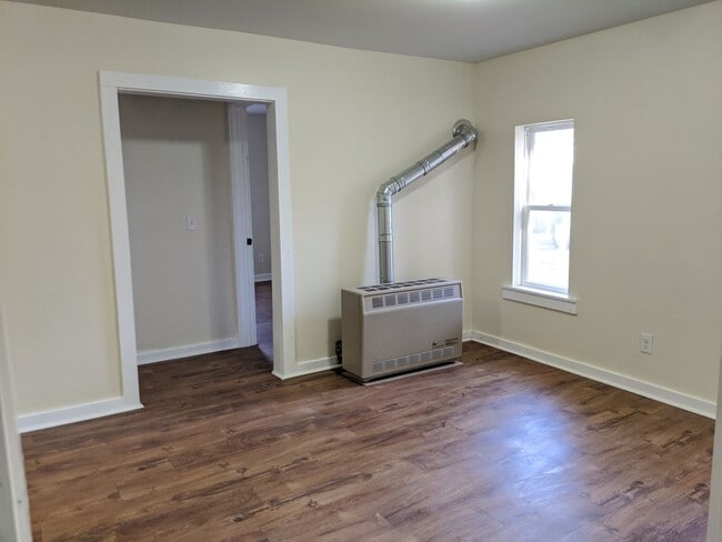 487 W Grand Ave in Muskegon, MI - Building Photo - Building Photo