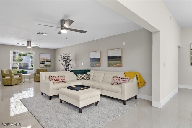 property at 482 Tradewinds Ave