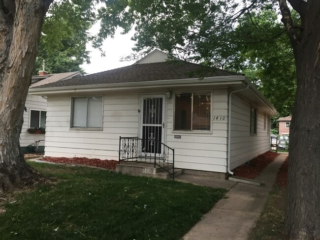 property at 1410 S York St