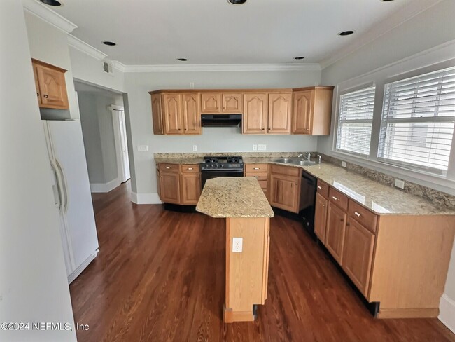1734 Naldo Ave in Jacksonville, FL - Building Photo - Building Photo