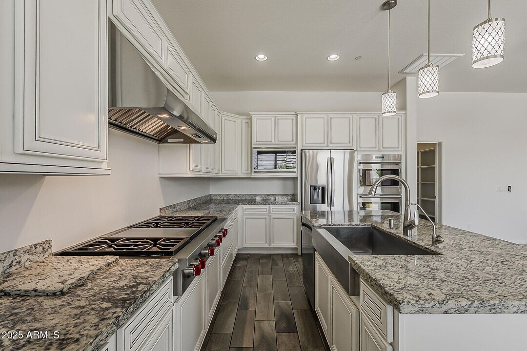 17360 N 96th Way in Scottsdale, AZ - Building Photo