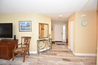 3 Cherokee Ct W in Palm Coast, FL - Foto de edificio - Building Photo