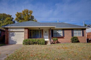 3741 E 30th St in Tulsa, OK - Building Photo