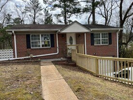 1308 Woodfall Dr in Birmingham, AL - Building Photo