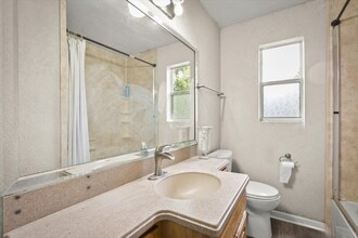 6544 Aires Rd in Jacksonville, FL - Building Photo - Building Photo