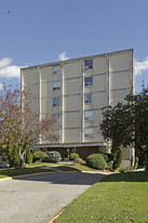 173 Stephen Dr Apartments