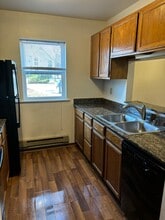 64 Goldenrod Ln in Madison, WI - Building Photo - Building Photo