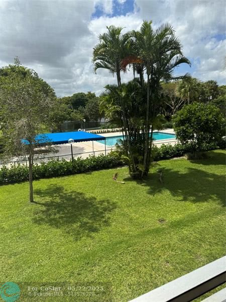 4200 Oaks Terrace in Pompano Beach, FL - Building Photo
