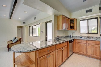 64 SW 9th Ave in Boca Raton, FL - Building Photo - Building Photo