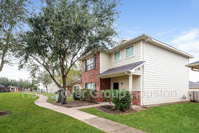 1525 Claremont Garden Cir in Houston, TX - Building Photo - Building Photo