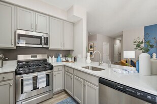 Riverside Station in Woodbridge, VA - Building Photo