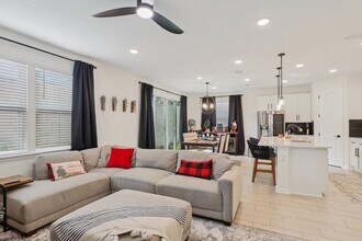 7233 Mahogany Run Dr in Jacksonville, FL - Building Photo - Building Photo