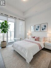 30 Shore Breeze Dr in Toronto, ON - Building Photo - Building Photo