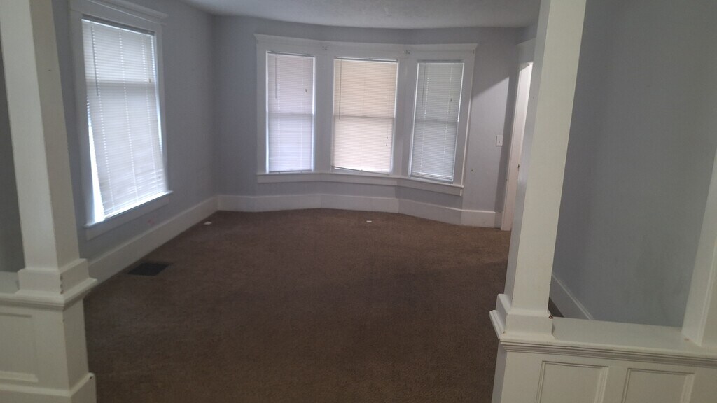 1010 S Main St Rentals in Medina, NY