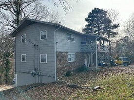 10 Brig Dean Rd in Rogers, AR - Building Photo