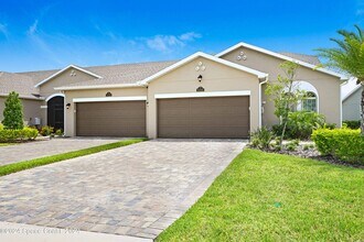 8483 Loren Cove Dr in Melbourne, FL - Building Photo - Building Photo