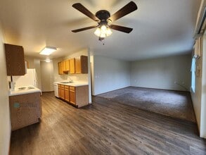 13328 E 28th Ave in Spokane Valley, WA - Building Photo - Building Photo