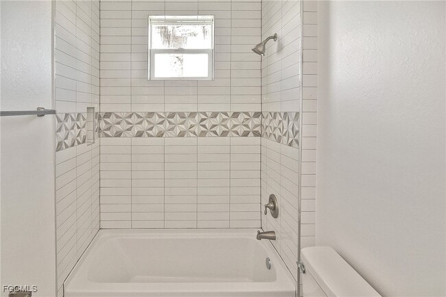 property at 3034 Price Ave