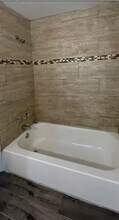 2566 Williamson Ave in Jackson, MS - Building Photo - Building Photo