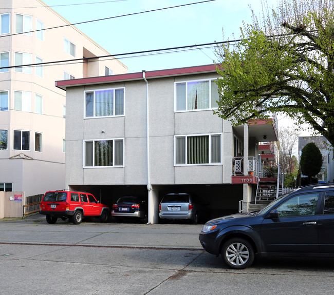 1706 NW 57th St in Seattle, WA - Foto de edificio - Building Photo