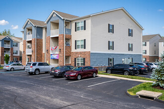 Vance Station in Valley Park, MO - Foto de edificio - Building Photo