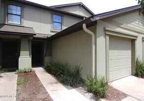 7843 Playschool Ln in Jacksonville, FL - Building Photo