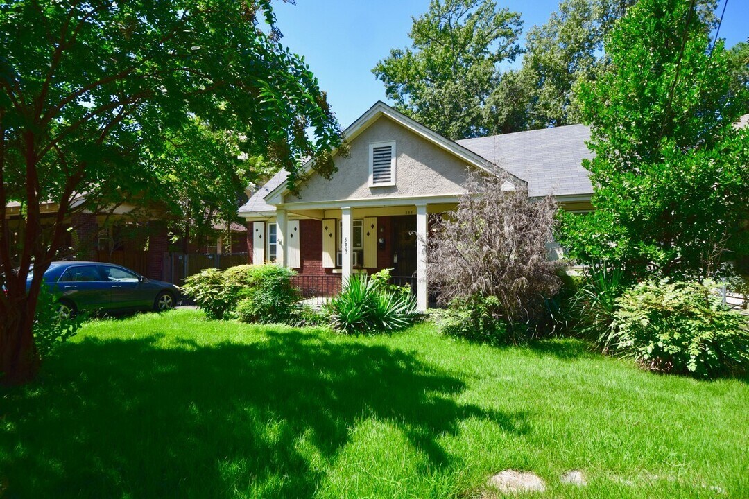 585 N Avalon St in Memphis, TN - Building Photo