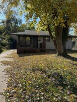 10816 Spring Garden Dr in St. Louis, MO - Building Photo