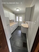 2366 Glenmawr Ave, Unit 3 in Columbus, OH - Building Photo - Building Photo
