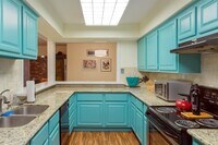 357 N Post Oak Ln photo'