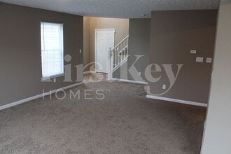 10988 Cedar Pine Dr in Indianapolis, IN - Building Photo - Building Photo