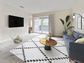 Pleasanton Glen Apartments in Pleasanton, CA - Foto de edificio - Building Photo