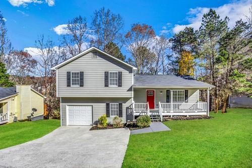 111 Brookside Ct Photo