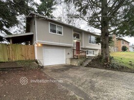 3725 SW 332nd Pl in Federal Way, WA - Building Photo