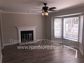 676 Anderson Walk in Marietta, GA - Building Photo - Building Photo