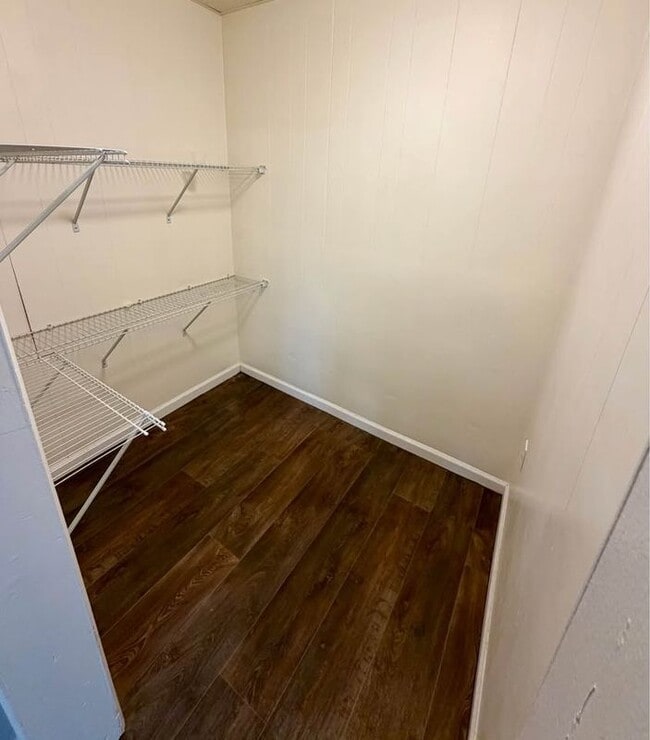 324 Broadway, 2 in Rensselaer, NY - Foto de edificio - Building Photo