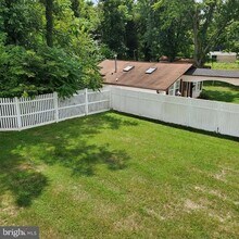 7122 Allentown Rd in Fort Washington, MD - Building Photo - Building Photo